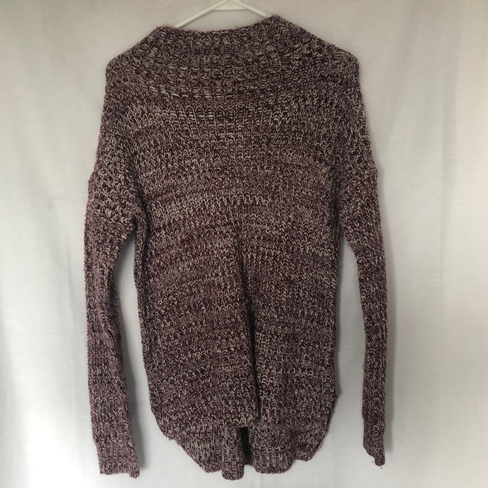 Maroon sweater
